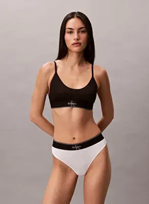 Calvin Klein Beyaz Kadın Tanga