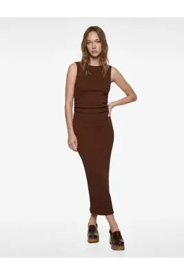 Koton Bürümcük Kolsuz Dik Yaka Midi Bodycon Elbise