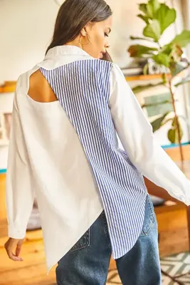Olalook Kadın Mavi Beyaz Sırtı Cut Out Detaylı Sambre Oversize Gömlek GML-19001052