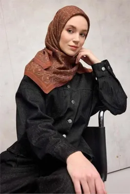 Silk Home Viskon Velora Eşarp Koyu Kiremit Yonca Desenli Tok Duruşlu 90x90