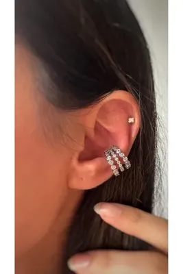ringbox Gümüş Renkli Sıra Nokta Taşlı Kıkırdak Küpe Earcuff