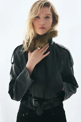 H&M Kabarık Tüylü Yakalı ve Kaplamalı Ceket