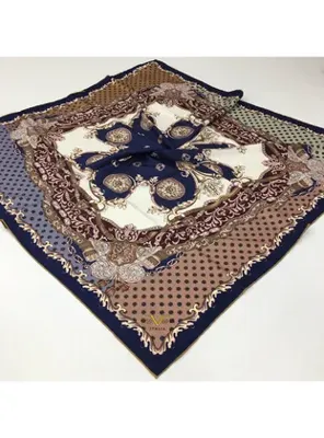 19v69 ITALIA Barok Desen Gold Seri Twill Eşarp Askısı ile Birlikte 90x90 cm Lacivert Nude