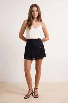 TRENDYOLMİLLA Siyah Astarlı Piliseli Dokuma Mini Şifon Etek TWOAW26ET00055