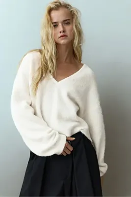 Pull & Bear V yaka örgü kazak