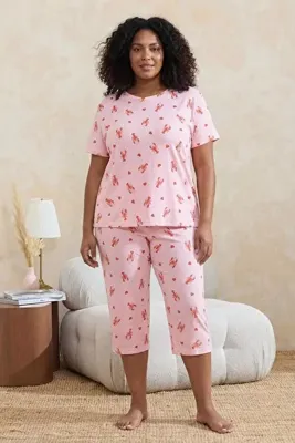 Trendyol Curve Pembe  Istakoz Desenli Örme Büyük Beden Pijama Takımı TBBSS26AI00011