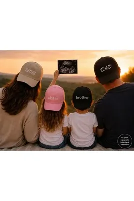 sf collection MOM & DAD & Brother-Sister Baskılı Kahverengi-Krem-Siyah-Pembe 4'lü Aile Kombin Şapka