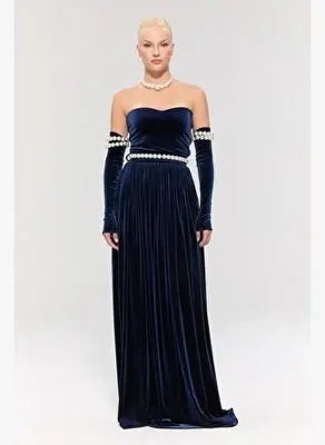 Nur Karaata Chamber of Pearls Gown