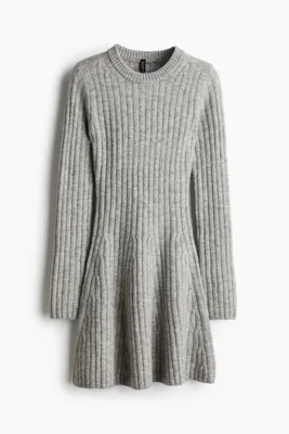 H&M Kloş Etekli Lastik Örgülü Elbise