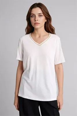 Defacto Regular Fit V Yaka Kısa Kollu Tişört F2770AX26SP