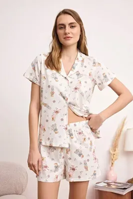 TRENDYOLMİLLA Beyaz-Çok Renkli %100 Pamuklu Ayıcık Desenli Örme Pijama Takımı THMSS26PT00110