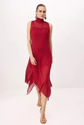 TRENDYOLMİLLA Bordo Dik Yaka Şifon Astarlı Dokuma Asimetrik Midi Elbise TPRSS26EL00124