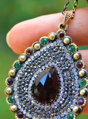 Stoneage Bordo Kristal Taşlı Kolye