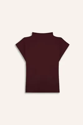 Defacto Slim Fit Yarım Balıkçı Yaka Tişört G9197AX26SP