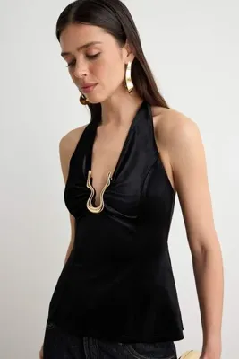 TRENDYOLMİLLA Siyah Halter Yaka Kadife Aksesuar Detaylı Bluz TPRAW27BZ00051