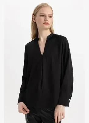 Defacto Regular Fit Apaş Yaka Saten Uzun Kollu Bluz C3217AX24SP