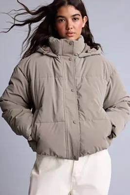 Defacto Su İtici Regular Fit Kapüşonlu Şişme Mont H8586AX26WN