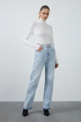 Gizia Aksesuar Toka Detaylı Basic Boru Paça Jean Pantolon