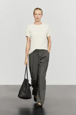 Massimo Dutti İnce çizgili carrot fit pantolon