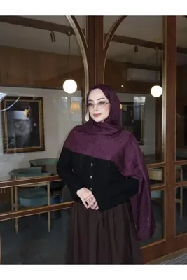 Jawel Sarmaşık Desenli Jakarlı Şal