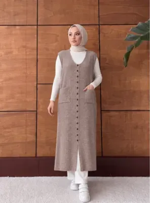 MODANURSEDA Düğmeli Cepli Uzun Tesettür Triko Yelek - Vizon