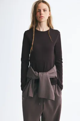 H&M Pamuklu Bedene Oturan Üst