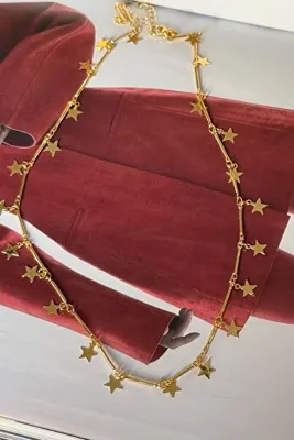 Trendy Butik Gold Yıldız Sıralı Kolye