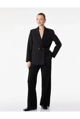 Koton Cep Detaylı Düğmeli Kruvaze Yaka Oversize Blazer Ceket