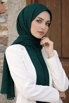 Ramellia Zümrüt Yeşil- Doğal Bambu Şal – Tesettür Şal Hafif, Nefes Alan, Kaymaz Şal Yapı – Bambu Şal