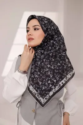 Genel Markalar Flora Desen Soft Eşarp – Siyah