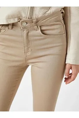 ByCukurovaFrango BY-2025 Delux Bej Yüksek Bel Dar Paça Skinny Likralı Kot Pantalon Krem Mom Jeans Pantolon