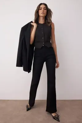 TRENDYOLMİLLA Siyah Normal Bel Comfort/Esnek Flare Jeans TWOAW26JE00049