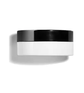 Chanel Hydra Beauty Nutrıtıon Besleyici Dudak Balmı 10 g