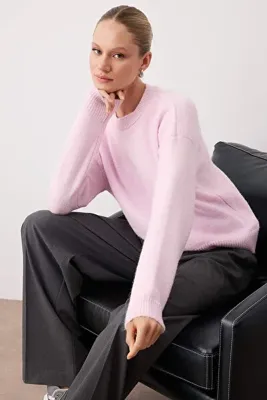 TRENDYOLMİLLA Wardrobe Essentials Pembe Alpaka Yün Karışımlı Premium İplik Geniş Kalıp Triko Kazak|TWOAW26KZ00080