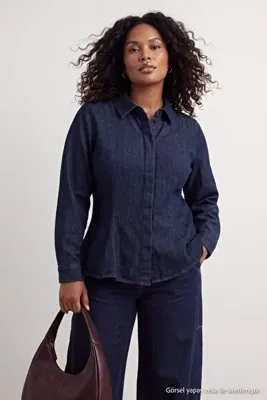 Trendyol Curve Koyu Mavi Bele Oturan Orta Esnek Denim Büyük Beden Gömlek TBBAW27AX00025