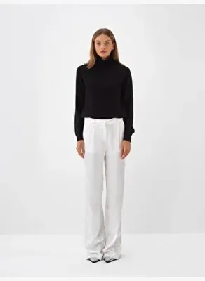 Xint Siyah Doğal Yün Dokulu Slim Fit Kazak
