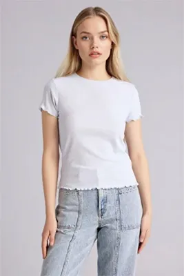 Defacto Fitted Bisiklet Yaka Fitilli Kaşkorse Kısa Kollu Tişört K7064AZ26SP