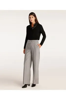 Yargıcı Düğme Detaylı Pantolon