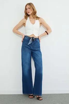 Fulla Moda Kemer Detaylı Yüksek Bel Jean