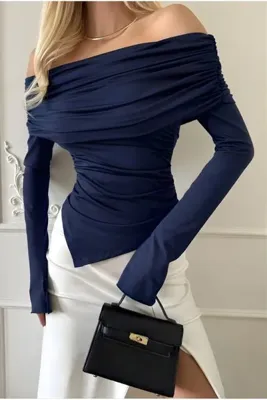 World Fashion Trends ETEĞİ ÜÇGEN UZUN KOLLU ESNEK BLUZ WFT9263