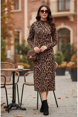 moda wanilia Kadın Uzun Kollu Balıkçı Yaka Leopar Desenli Midi Boy Elbise