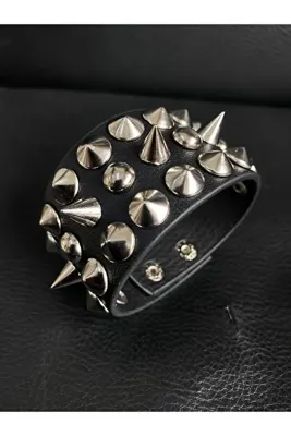 Aksabeltchokers 4.cm çivili punk metalci gotik vintage Bileklik 20.cm
