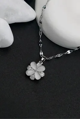 The Collection Çiçek Figürlü Zirkon Taşlı Taş Gümüş Paslanmaz Çelik Kadın Kolye