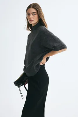 H&M Yarım Balıkçı Yakalı Oversize Kazak