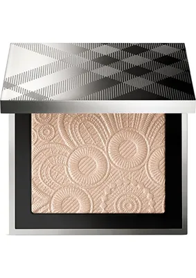 Burberry Fresh Glow Highlighter - 02 Nude Gold