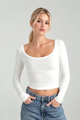 CloudyMood Kadın Ultra Soft Oval Yaka Bluz Ekru