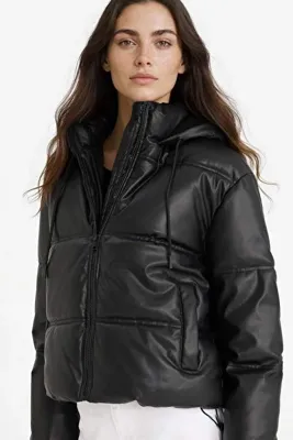 Defacto Su İtici Regular Fit Kapüşonlu Polar Astarlı Suni Deri Mont F2142AX25WN
