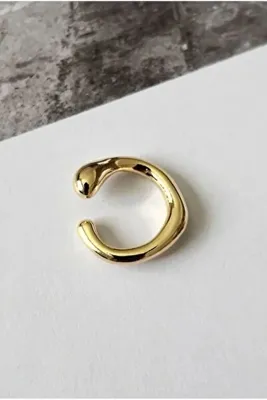 Dora Accessories Kadın Altın Renk Ear Cuff (KIKIRDAK KÜPE)