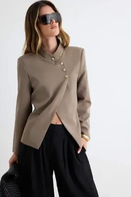 TRENDYOLMİLLA Vizon Dökümlü Kruvaze Kapama Blazer Ceket TWOAW27BC00026