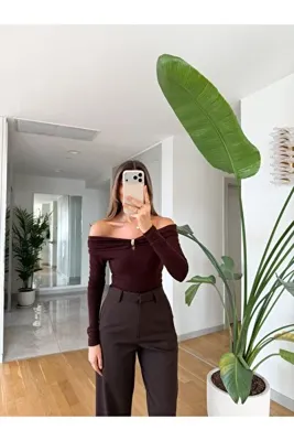 MERVE AKSOY Grace Gold Tokalı Bluz -Kahve